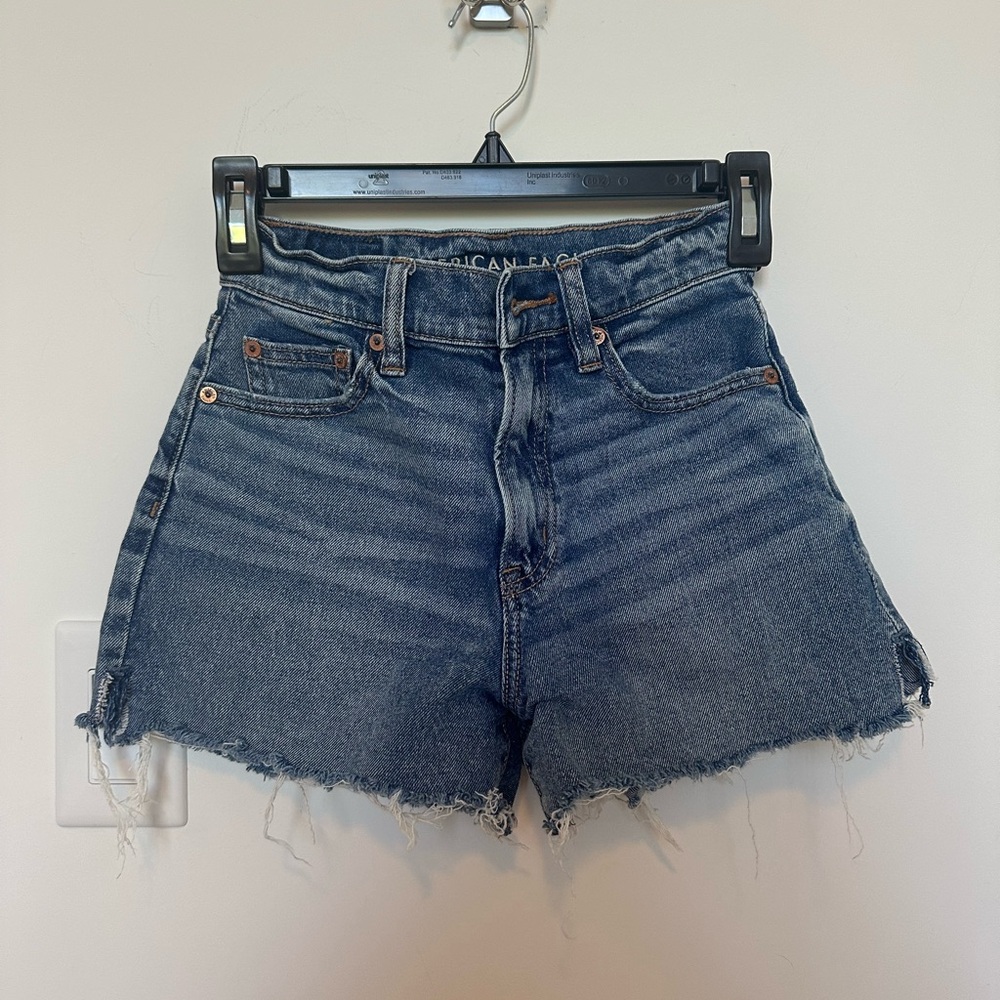 000 23 American Eagle Highest Rise 90s Boyfriend Jean Shorts Size 000